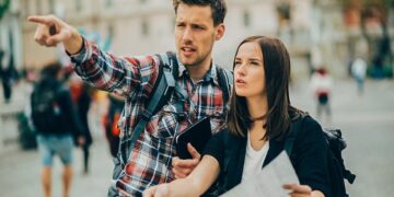 Premieră : Începând de azi, se decontează cheltuielile agențiilor de turism care au organizat în 2022 sejururi în țară pentru cel puțin 200 de vizitatorii străini