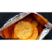 Chips-uri retrase de pe rafturile Mega Image. Erau considerate alternativă sănătoasă la snack-uri