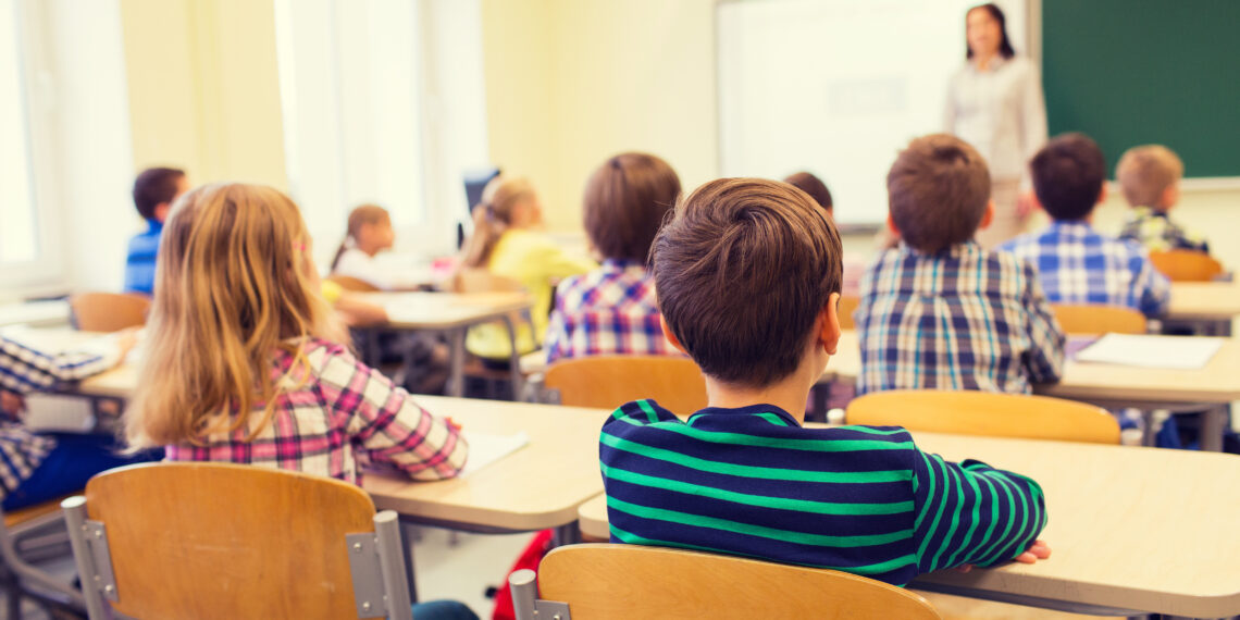 Note scăzute la purtare, la 20 de absențe nemotivate