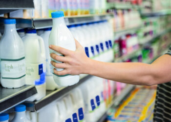 Echipe mixte medici-inspectori ANPC și ANAF, descind în supermarketuri