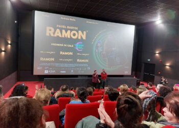 GALERIE. S-a râs cu lacrimi la Ramon. A fost premieră de gală la comedia care e de două weekend-uri pe locul 1 în cinematografe