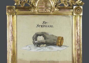 A adăpostit trei secole mâna dreaptă îmbălsămată a Sf. Ștefan, cea mai importantă relicvă a creștinismului medieval din Ungaria. Abația de la Sâniob, restaurată cu 13 milioane lei