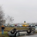 Mașină cu roțile în sus, în șanț, într-un loc în care s-au produs multiple accidente