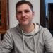 Dumnezeu face minuni!Tudor Orăvicean, tânărul din Haieu diagnostic cu o boală rară, fasceită necrozantă, se simte mai bine. A fost în comă mai multe săptămâni după multiple operații