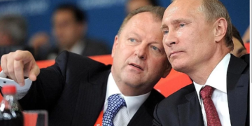 Soția lui Marius Vizer  a vorbit despre relația soțului său cu Putin. „Era nebunie mare cu Putin, oamenii se băteau să-l vadă, să-și facă poze, să dea mâna cu el„