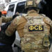 FSB a arestat în Rusia un jurnalist american sub acuzaţia de spionaj, primul caz de acest fel după încheierea Războiului Rece dintre SUA şi URSS: reporterul riscă 20 de ani de închisoare
