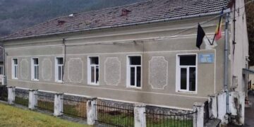  Curtea de Apel Bucuresti obligă Guvernul să organizeze alegeri în :Bulz, Șimian și Valea lui Mihai, după ce doi primari au murit iar unul a fost declarat incompatibil 