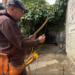 GALERIE. Un învățător dintr-o comună din Bihor, singurul fabricat de arcuri dacice tradiţionale, din România. E și părintele unui arc desenat de el însuşi, unic în lume prin forme şi dinamică