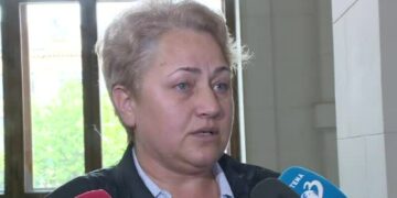 O judecătoare condamnată în primă instanță la închisoare pentru că lua mită de la interlopi prin intermediul unei ghicitoare scapă de condamnare prin prescrierea faptelor. Va primi toate salariile restante și pensie specială
