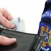 Poliţist reţinut pentru că a cerut 300.000 de euro mită ca să-l scoată basma curată pe un afacerist pe care-l ancheta