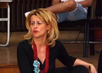 Fosta șefă a Casei Corpului Didactic Bihor, reacție după demisia ca diriginte din Gojdu-Drept la replică