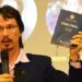 Judecătorul Cristi Danileț spune ce e de faăcut după ce un profesor a fost transformat în obiect sexual 