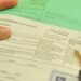 Începând de azi, Guvernul a plafonat prețurile la polițele de asigurare auto obligatorie