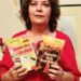 Oncologul care evadează din suferință în literatură. Simona Mihuţiu lansează pagini de umor