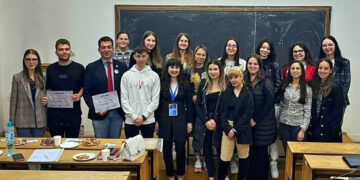Studenții de la Drept, sfătuiți și încurajați direct de profesioniștii în domeniu