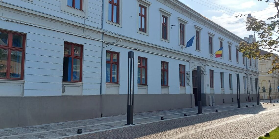 Jumătate din posturile de conducere de la Parchetul de pe lângă Curtea de Apel Oradea, vacante