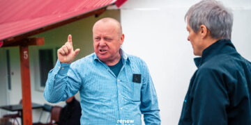 Viorel Pașca, vizitat, în ultima stație, de fostul premier.Cioloș: Simt încă furia mocnită cu care am plecat de acolo