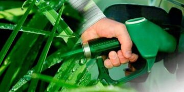 Apare biocombustibilul în benzinării. Crește consumul cu 10%. Cum îl poți reduce. Mașinile cu biocombustibili sunt mai predispuse la defecțiuni