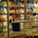 Supermarket-urile și marile magazine, ÎNCHISE duminica: Se vrea relocarea lor la o distanță de cel puțin cinci kilometri în afara orașelor