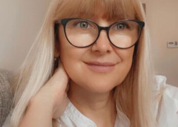 Dr. Corina Lupău: Știi un adolescent care se taie?