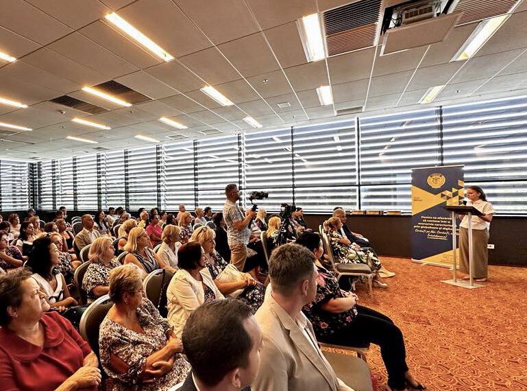 Au premiat cei mai performanți contabili din Bihor.  Au socializat pe tema : “Contabilitatea criminalistică: adevărul din spatele cifrelor“