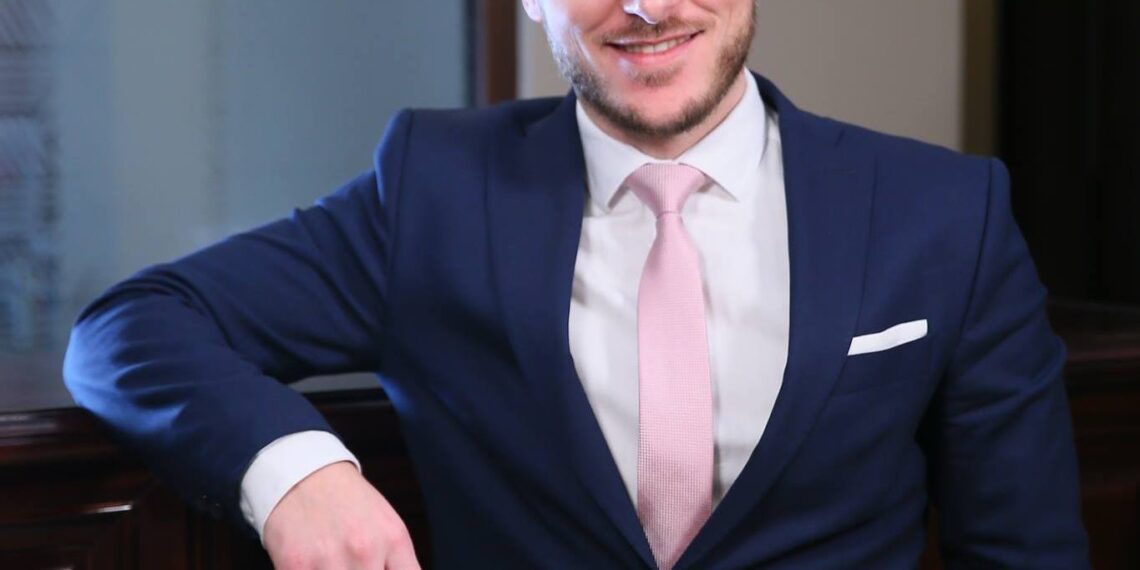 Avocatul Claudiu Popovici răspunde la întrebarea : ”cine suportă daunele suferite”?, în contextul furtunii care a lovit Oradea