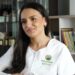 A dezvoltat împreună cu soțul său un concept naturopat de succes în Timișoara. Anca Ienin Tuduce se întoarce la Câmpani pentru a împărtăși localnicilor cunoștințele sale despre sănătate
