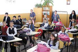 Școala în două schimburi. Colegiul Ghibu și Colegiul Constantin Șerban, pe listă