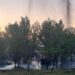 Erupţie masivă de apă termală şi gaz metan lângă o benzinărie din Satu Mare