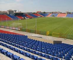 Rednic ia în calcul să joace cu UTA la Sibiu după meciurile cu Rapid, Dinamo și U  Craiova.Oradea, cea mai scumpă soluție