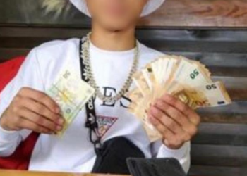 Acuzat de furt calificat și evadare, la 14 ani, a ajuns, a doua oară, după gratii. A fugit din arest la domiciliu să spargă o altă locuință