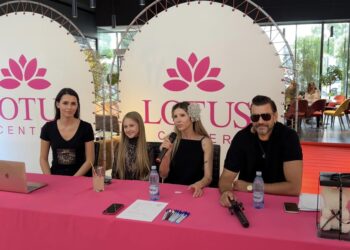 Lecții de stil cu Silvia Popescu pentru copiii Oradiei care bat la ușa modelling-ului. Proiecte cu Marius Molan