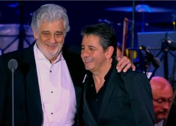 Fiul uriașului Placido Domingo cântă la Oradea pentru o  fetiță de un an și câteva luni, care suferă de  cancer pulmonar și leucemie