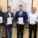 Primarul de Lugaș a semnat ordinul de finanțare pentru racordarea comunei la gaz. Aici e locul în care gazul s-a oprit în urmă cu 20 de ani