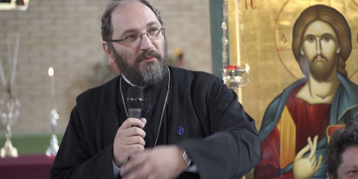 Beiușenii au parte azi de o întâlnire esențială. Părintele Constantin-Valer Necula le va vorbi pe tema ”Prin Betleem spre Înviere”