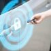 Fapta de furt săvârşită prin folosirea unui dispozitiv improvizat care blochează activarea sistemului de închidere centralizată a uşilor unui autovehicul întruneşte condiţiile de tipicitate ale infracţiunii de furt calificat | Decizia ÎCCJ