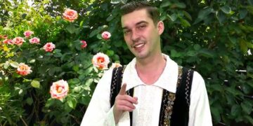 Un artist iubit, 5 ani sclavul alcoolului. De la un pahar băut să poată dormi  la 10 litri de bere pe zi. A ajuns o legumă