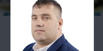 Primar reținut pentru fals intelectual și delapidare. În trecut a fost condamnat pentru proxenetism