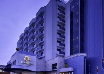 Alexandru Pop trece la un nou model de afacere la DoubleTree by Hilton Oradea. De la management la  franciză