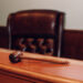 Competenţa instanţei de judecată în soluţionarea cauzelor penale având ca obiect infracţiuni săvârşite de judecători şi procurori care au dobândit un grad profesional superior celui al instanţei/parchetului în care îşi desfăşoară efectiv activitatea 