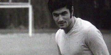 Salontanul de legendă care a îmbrăcat de 42 de ori tricoul echipei naționale împlinește 80 de ani!