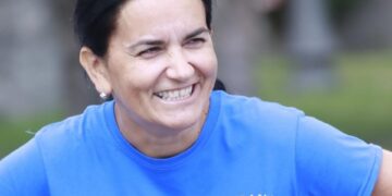 Sportiva fenomen de la Biharia. Are rezultate mai bune decât bărbații la tir cu arcul. Reprezintă România la Europenele de Tir din Croația