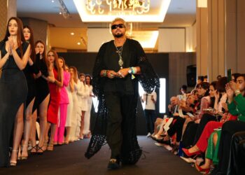 Confecțiile realizate la Oradea în colaborare cu Botezatu, senzație la Dubai Fashion Week