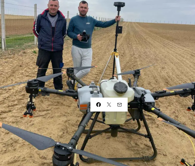 8 fermieri au pus bazele unei cooperative agricole la Curtuișeni. Lucrează 280 de ha cu drone