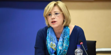 Europarlamentarul Corina Creţu demisionează din PRO România