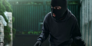 Judecătorii de la Tribunalul Bihor studiază cererile de schimbare a încadrării juridice a faptei în cazul crimei de la Mierlău