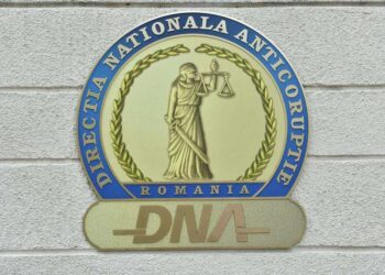 Avocat reținut după ce și-ar fi însușit nelegal bunurile imobile ale unor persoane decedate