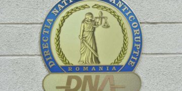Avocat reținut după ce și-ar fi însușit nelegal bunurile imobile ale unor persoane decedate