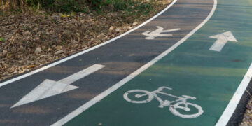 Pista de biciclete din Beiuș, adjudecată de o firma din Tărcăița, subiect de umor în Catavencii