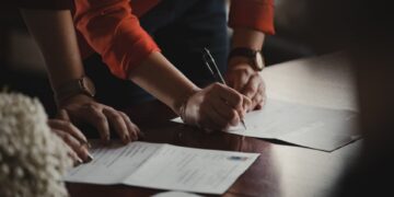 Acțiune în răspundere civilă delictuală: articole având ca subiect aspecte legate de viața privată, limitele libertății de exprimare, criterii de analiză | Jurisprudență ÎCCJ